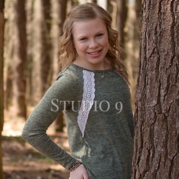 Meet your Posher, Lily - Picture 1 of 1